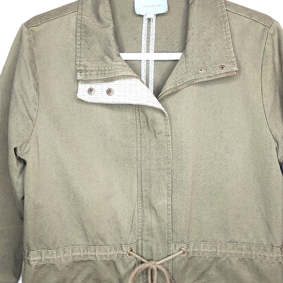 Skies are Blue Olive green jacket, Small - Picture 9 of 10